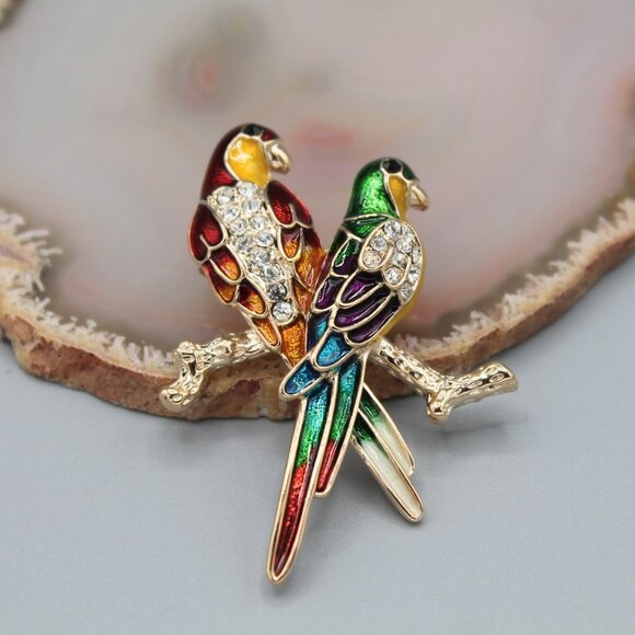 Jewelry pin brooch exotic bird birds parrot parrots shiny sparkle colorful new - Picture 2 of 6